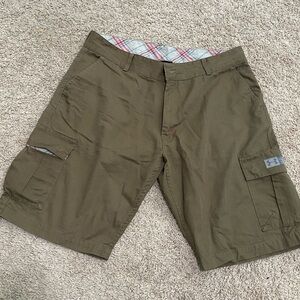 Under armour men’s cargo pocket shorts